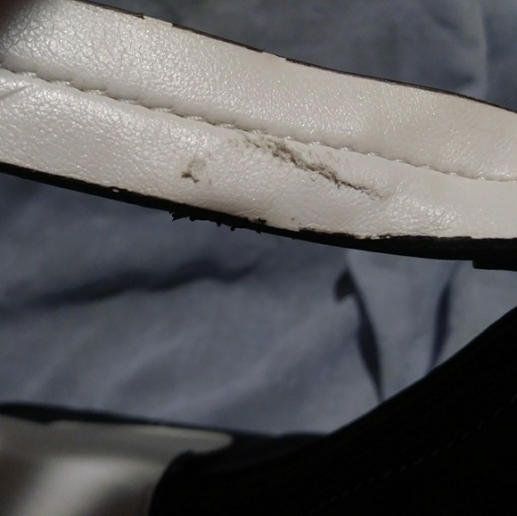 Liz Clainborne handbag - Picture 2 of 5